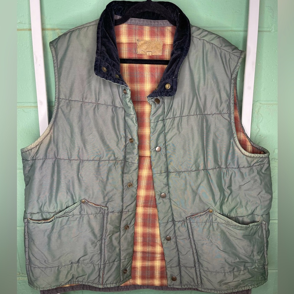 Men’s Old Navy Vest - Gray